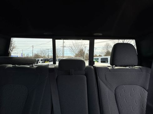 Used 2023 Jeep Grand Cherokee Limited w/ Luxury Tech Group II image 73