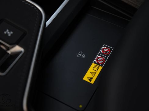 Used 2025 Lexus GX 550 w/ Accessory Package (2T) image 46