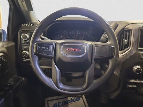 Used 2022 GMC Sierra 3500 Pro w/ Convenience Package image 13