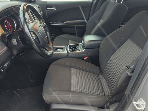 Certified 2023 Dodge Charger SXT image 11