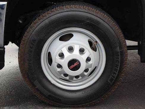 Used 2021 GMC Sierra 3500 4x4 Crew Cab w/ Convenience Package image 29