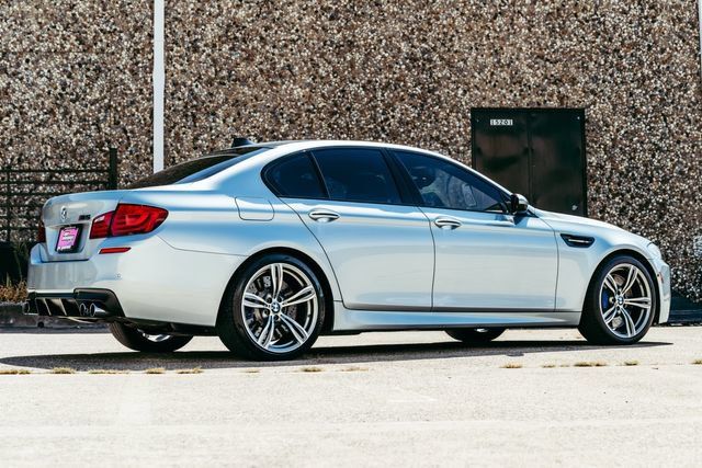 Used 2013 BMW M5 RWD image 52