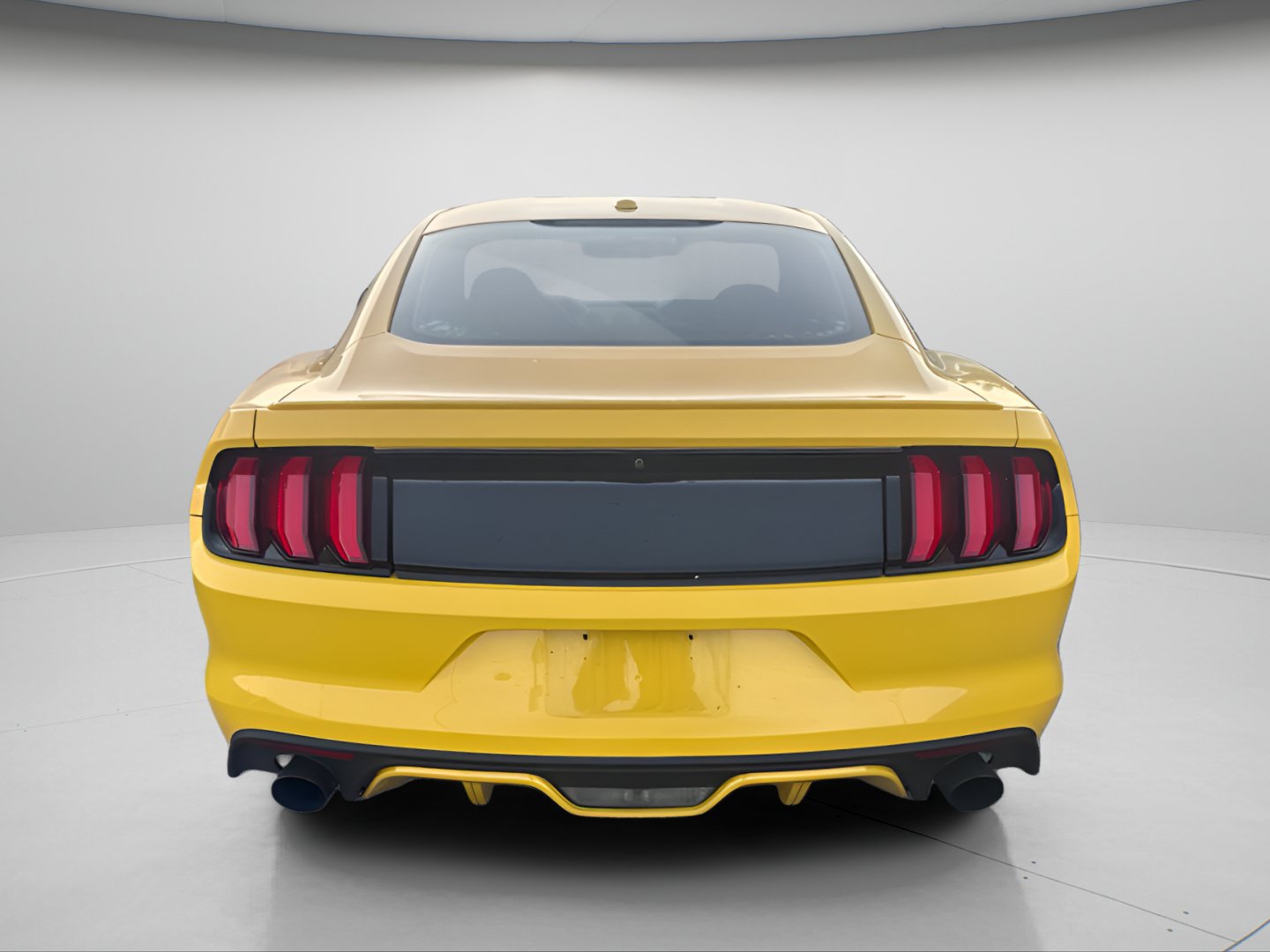 Used 2016 Ford Mustang Premium RWD image 13