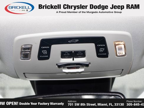 Used 2024 Toyota Sienna XLE FWD image 24