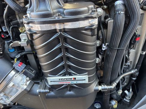 Used 2016 Ford Mustang GT Premium image 38