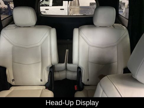 Used 2023 Cadillac XT6 Sport w/ Technology Package AWD/4WD image 14