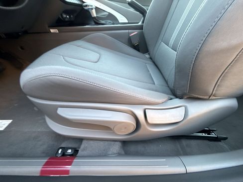 New 2026 Hyundai Elantra SE image 14