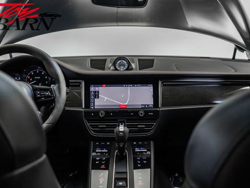 Used 2023 Porsche Macan GTS w/ GTS Sport Package image 50