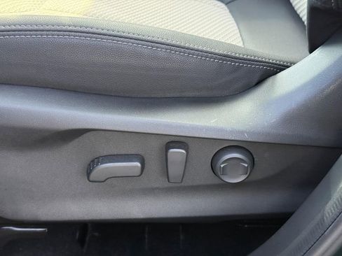 Used 2024 Subaru Forester Premium image 19