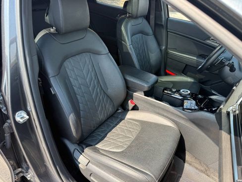 Used 2024 Kia Sportage X-Line AWD/4WD image 11