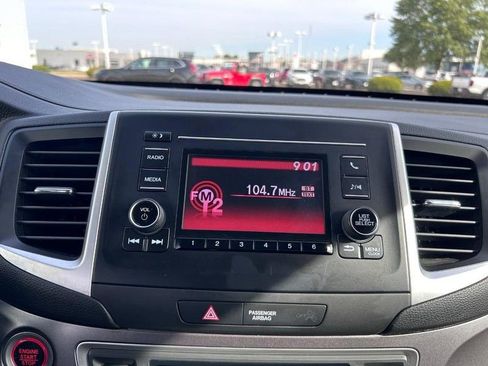 Used 2019 Honda Ridgeline Sport image 13