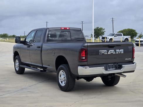 New 2026 RAM 2500 Tradesman AWD/4WD image 4