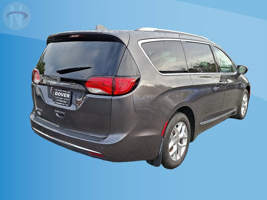 Certified 2020 Chrysler Pacifica Touring-L Plus w/ Tire & Wheel Group FWD image 17