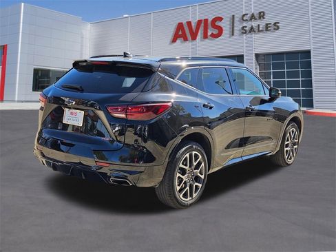 Used 2025 Chevrolet Blazer RS image 6