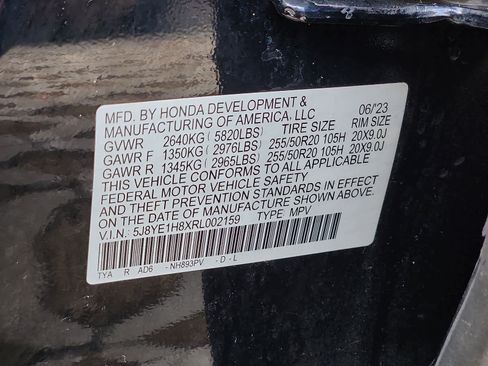 Used 2024 Acura MDX SH-AWD w/ Advance Package image 29