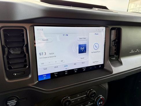 New 2025 Ford Bronco 4-Door image 26