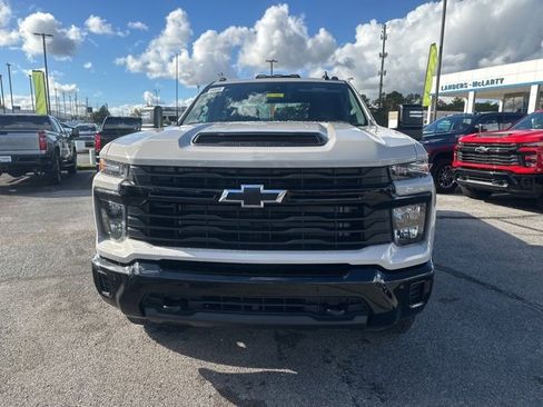 New 2026 Chevrolet Silverado 2500 Custom w/ Custom Value Package image 8