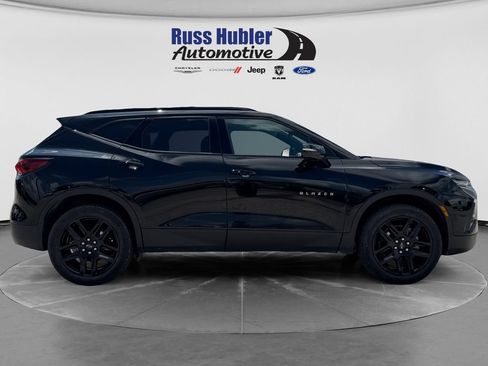 Used 2022 Chevrolet Blazer LT FWD image 8