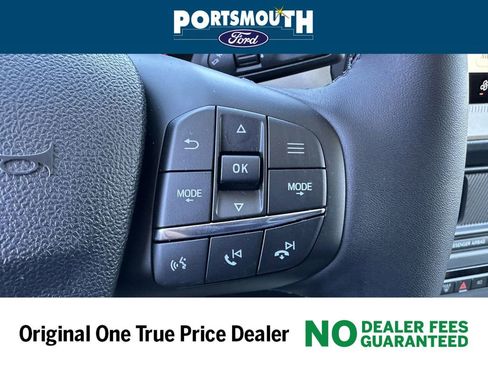 New 2025 Ford Maverick Lariat w/ 4K Tow Package image 22