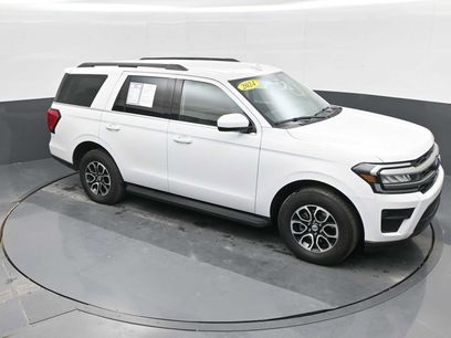 Used 2024 Ford Expedition XLT