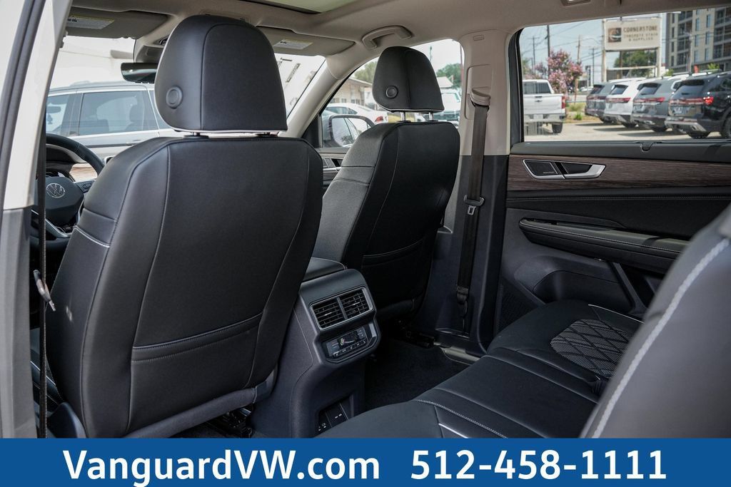 New 2025 Volkswagen Atlas SEL Premium R-Line AWD/4WD image 21