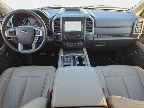 Used 2021 Ford Expedition XLT RWD image 10