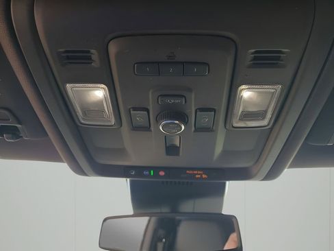 Certified 2023 GMC Yukon XL Denali image 41