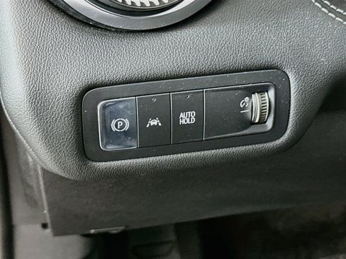 Used 2024 Chevrolet Blazer EV LT AWD/4WD image 17