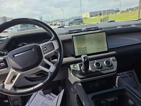 Used 2023 Land Rover Defender 90 S AWD/4WD image 10