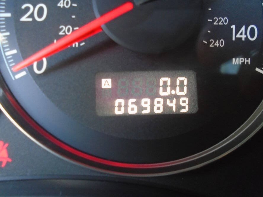 Used 2009 Subaru Legacy 2.5i Special Edition AWD/4WD image 9