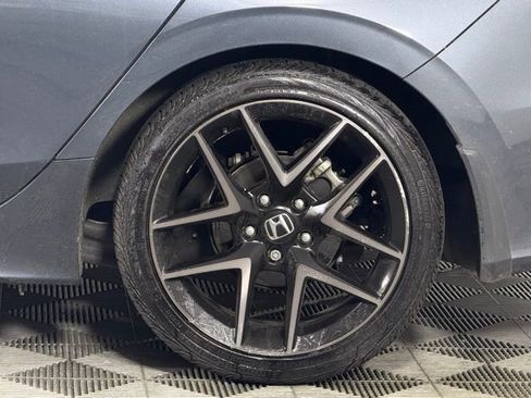 Used 2024 Honda Civic Sport Touring image 13