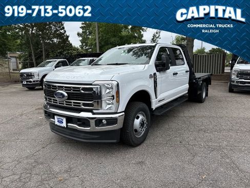 New 2026 Ford F350 XL w/ XL Chrome Package AWD/4WD image 4