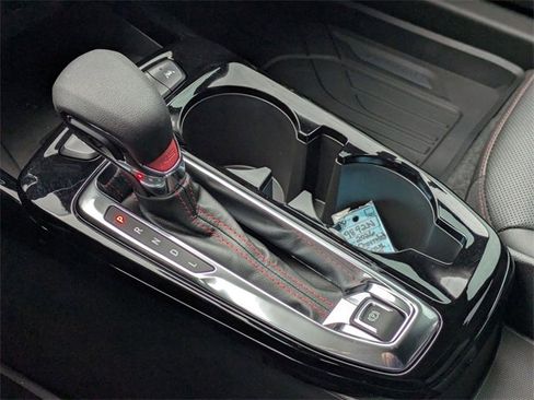 New 2026 Chevrolet Trax RS w/ Sunroof Package image 21