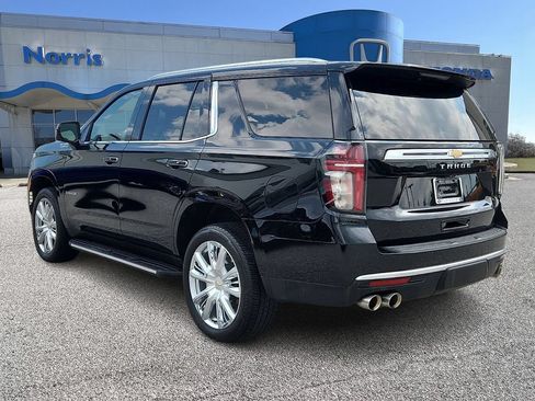 Used 2023 Chevrolet Tahoe High Country AWD/4WD image 3