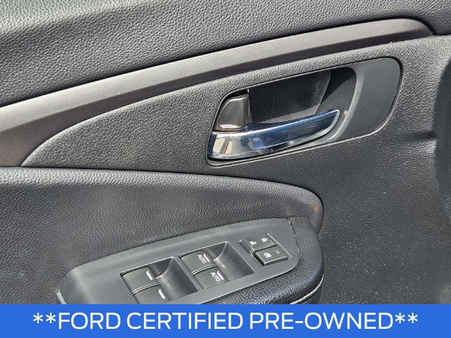 Used 2017 Honda Ridgeline RTL-T image 18