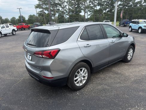 Used 2024 Chevrolet Equinox LT AWD/4WD image 6
