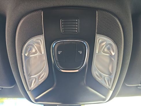 Used 2024 Jeep Compass Sport image 30