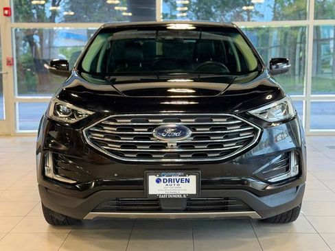 Used 2022 Ford Edge Titanium w/ Equipment Group 301A AWD/4WD image 2