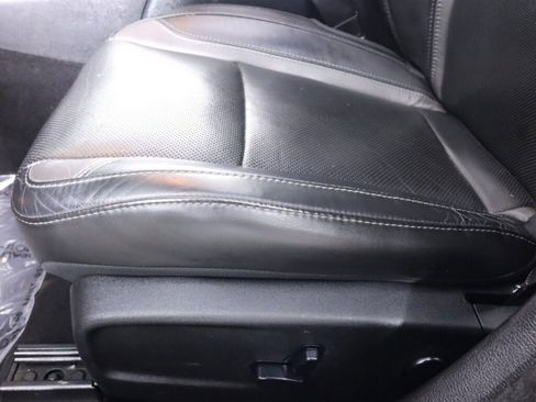 Used 2020 Dodge Charger SXT w/ Leather Interior Group RWD image 28