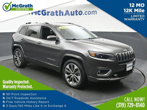 Used 2019 Jeep Cherokee Overland w/ Technology Group FWD image 1