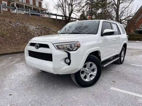 Used 2019 Toyota 4Runner SR5 image 52