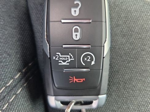 New 2026 RAM 1500 Big Horn AWD/4WD image 35