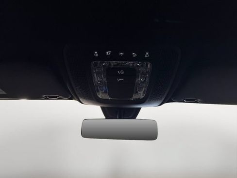 Certified 2022 Mercedes-Benz GLA 250 4MATIC image 17