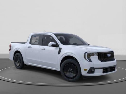 New 2026 Ford Maverick Lobo AWD/4WD image 7