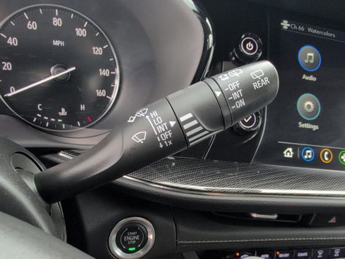 Used 2023 Buick Envision Preferred image 23