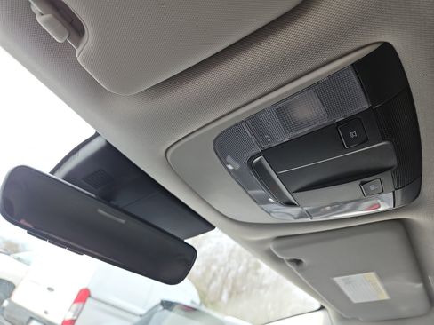 Used 2025 Kia Sportage LX image 29