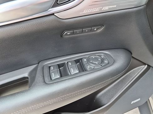 Used 2021 Cadillac XT5 Sportv image 28