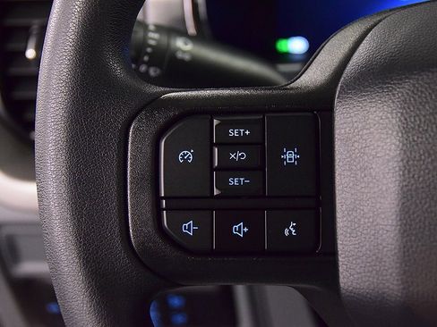 Used 2023 Ford F150 Lightning Pro image 21