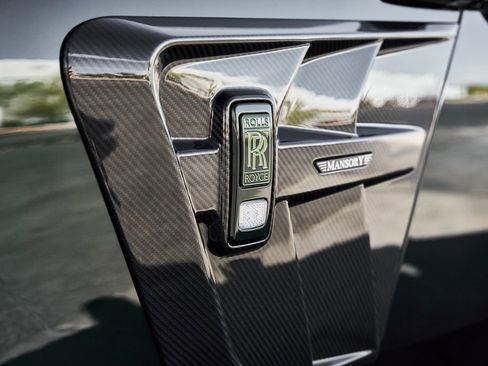 Used 2024 Rolls-Royce Spectre w/ Spectre Launch Package AWD/4WD image 13