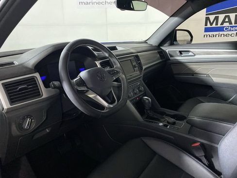 Used 2022 Volkswagen Atlas Cross Sport SE AWD/4WD image 15
